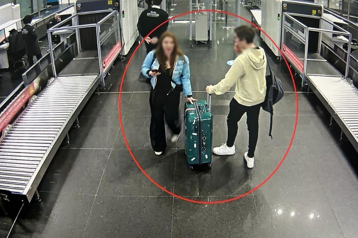 Timur Cihantimur ve annesi Eylem Tok'un, kaçtıkları ABD'den lüks bir rezidansa taşındıkları ve ünlü bir hukuk bürosu ile görüştükleri iddia edildi