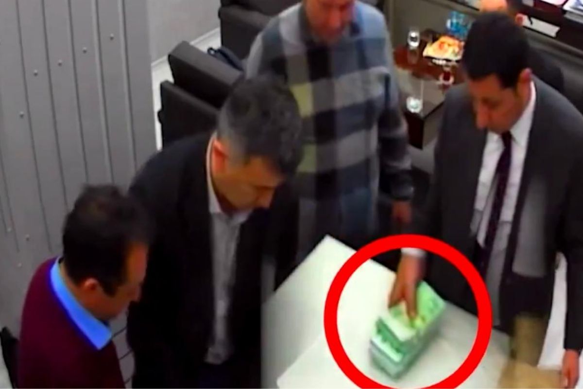 CHP'de "para sayma" görüntüsü: Avukat Gökhan Taşkapan'ın ifadesine ulaşıldı
