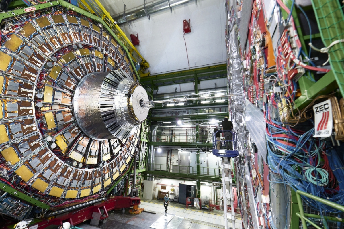 CERN, Rusya bağlantılı yaklaşık 500 uzmanla yollarını ayırıyor