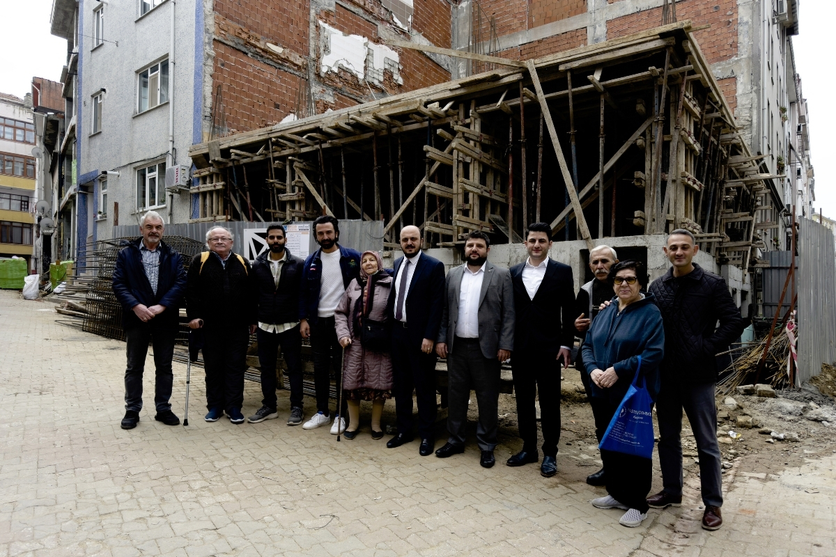 Yarısı Bizden Kampanyası'nda ilk temel Üsküdar Salacak'ta atıldı