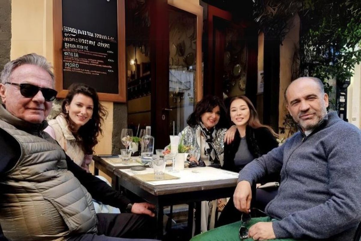 Kosif ailesi tatil için İtalya'da