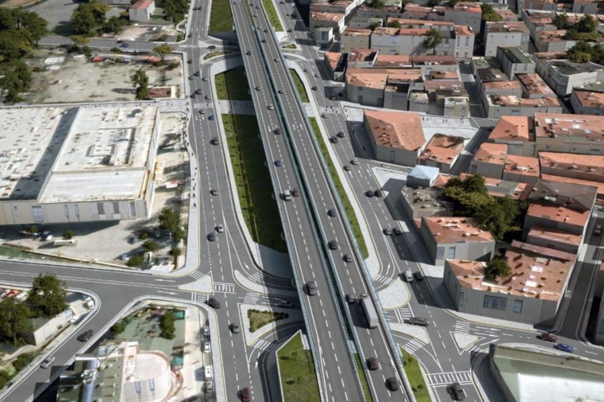 Silivri Sehir Geçiş Viyadüğü düzenlenen törenle açıldı.