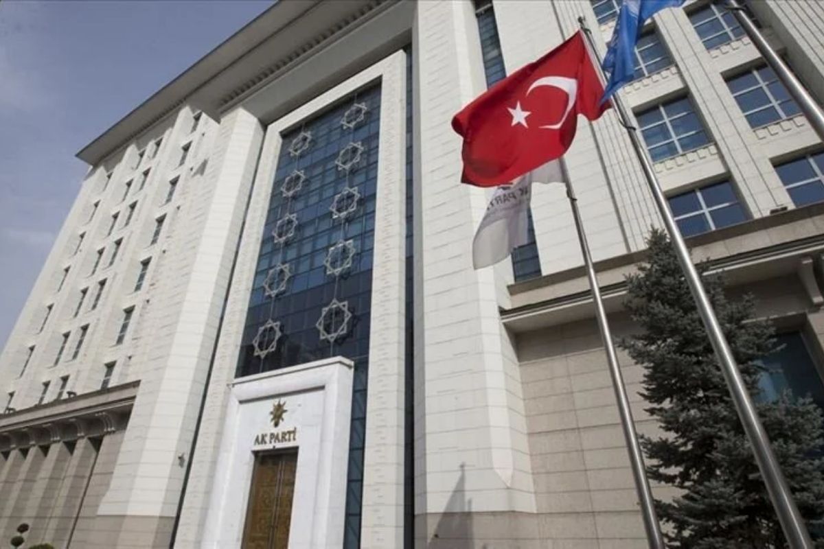 Partilerin bayramlaşma programı belli oldu