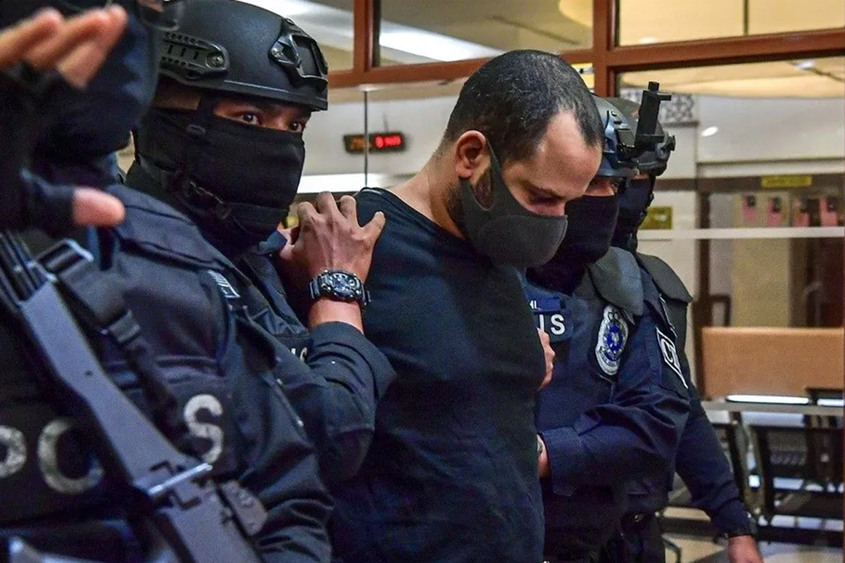 MOSSAD casusu Shalom Avitan suikat silahlarıyla yakalandı: Mafya lideri Eitan Hiya’yı infaz emri almış!