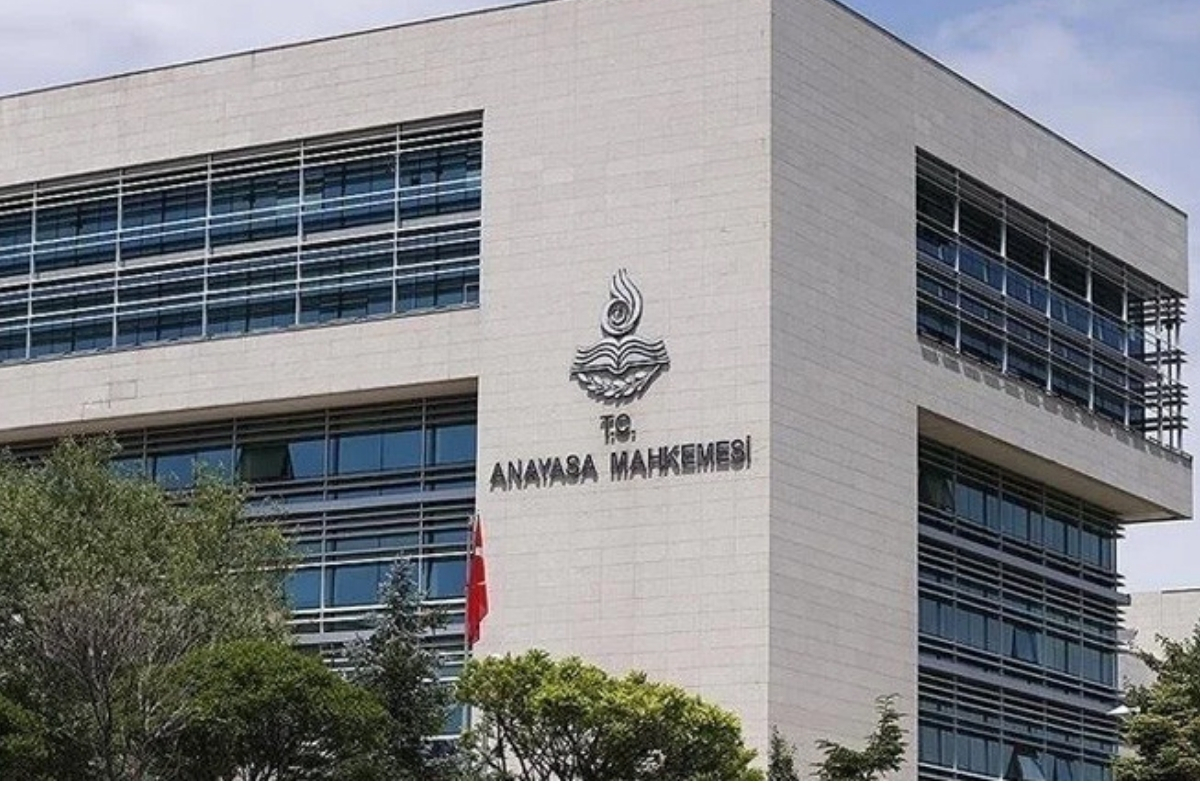 Uzman erbaşların sözleşmesinin 'taksirli suç'tan feshedilmesine iptal
