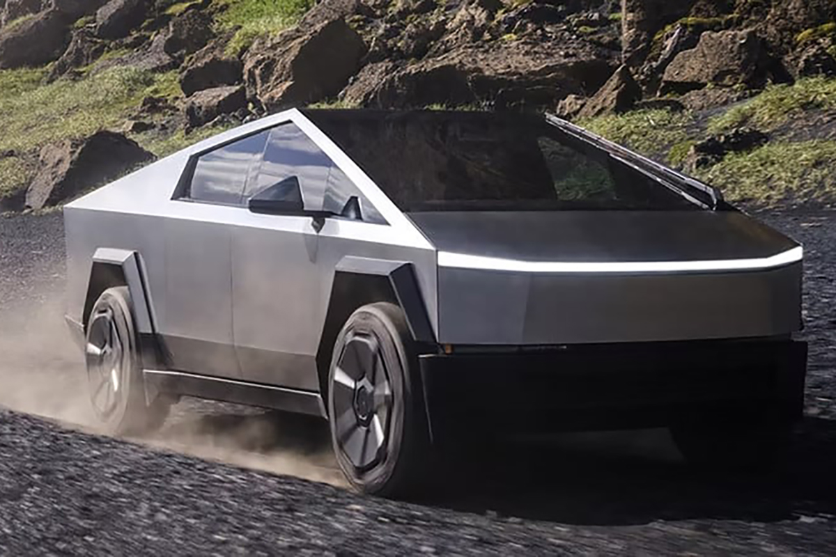 Tesla tüm Cybertruck'ları geri çağırdı