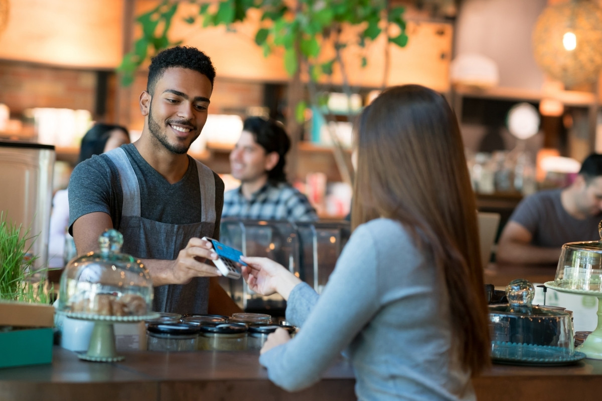 Dükkanlarda KDV suistimalleri ayyuka çıktı: Maliye sahaya indi...