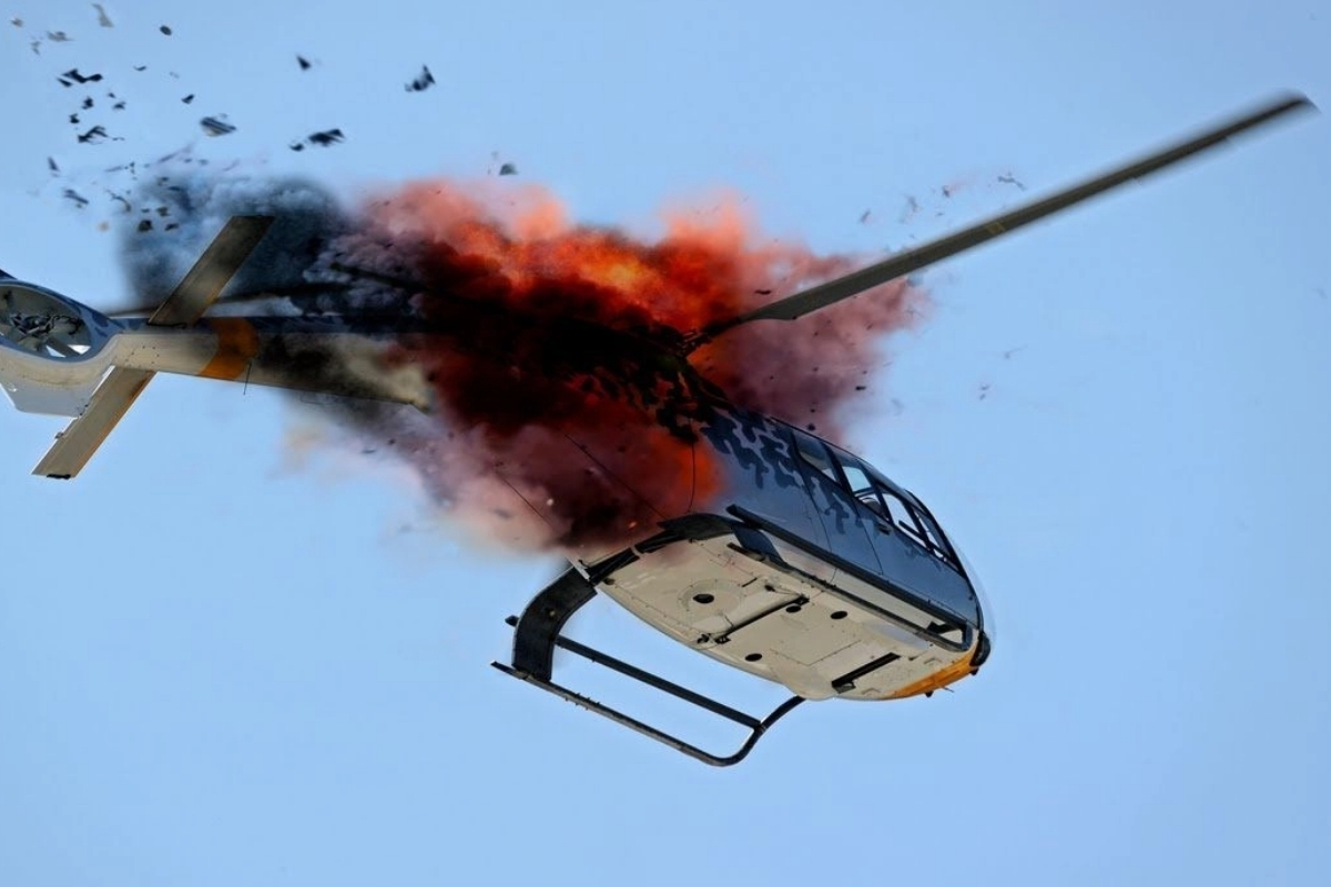 Askeri helikopter Amazon ormanlarına düştü: 8 kişi öldü