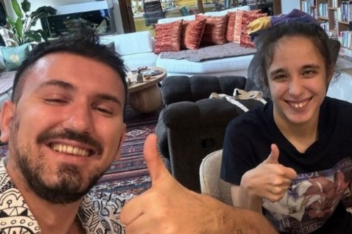Ceyda Düvenci'nin kızı Melisa şan eğitimine başladı