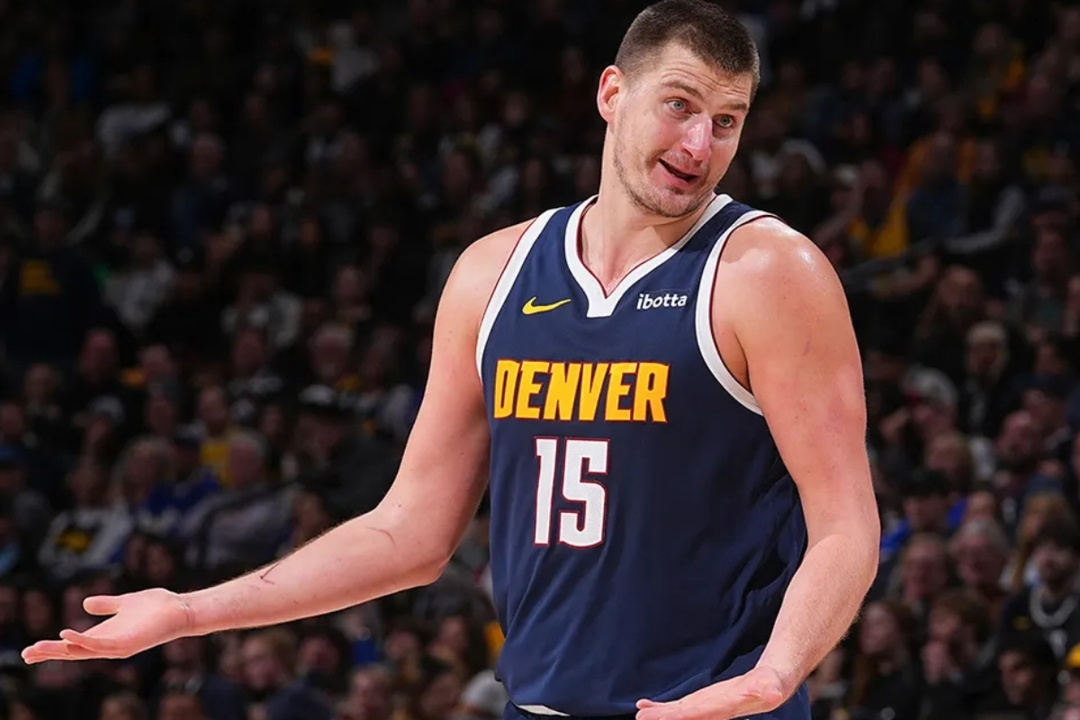 Nikola Jokic, MVP ödülünü üçledi