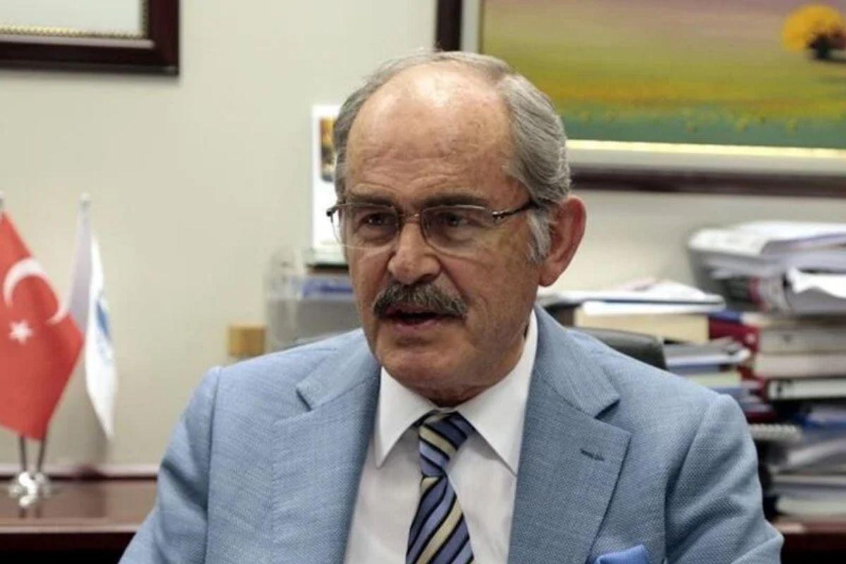 Büyükerşen'e görevi kötüye kullanma davası