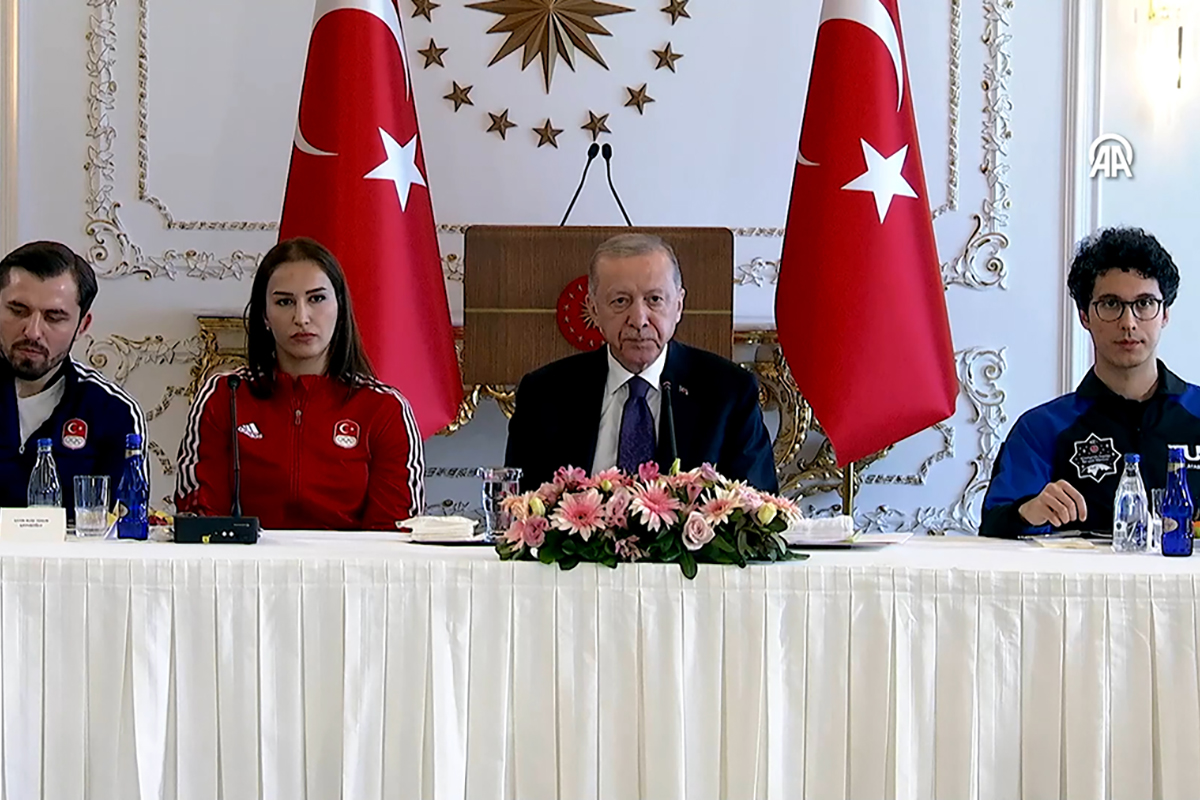 Cumhurbaşkanı Erdoğan gençlik temsilcileriyle buluştu