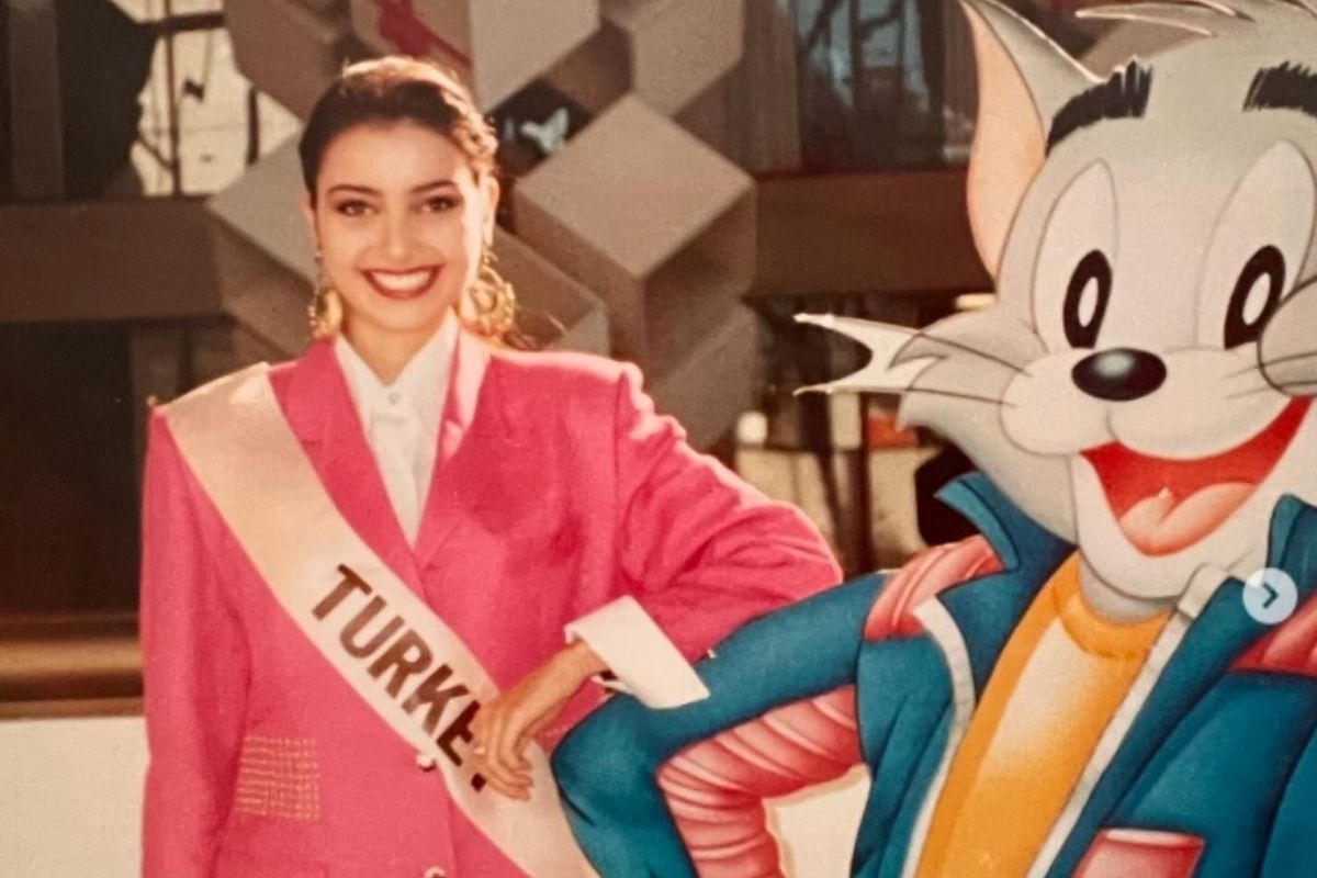 Aslıhan Koruyan Sabancı'dan 'nostaljik gençlik' paylaşımları