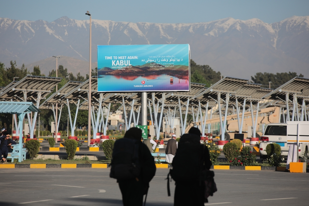 THY, 3 yıl sonra Afganistan'da