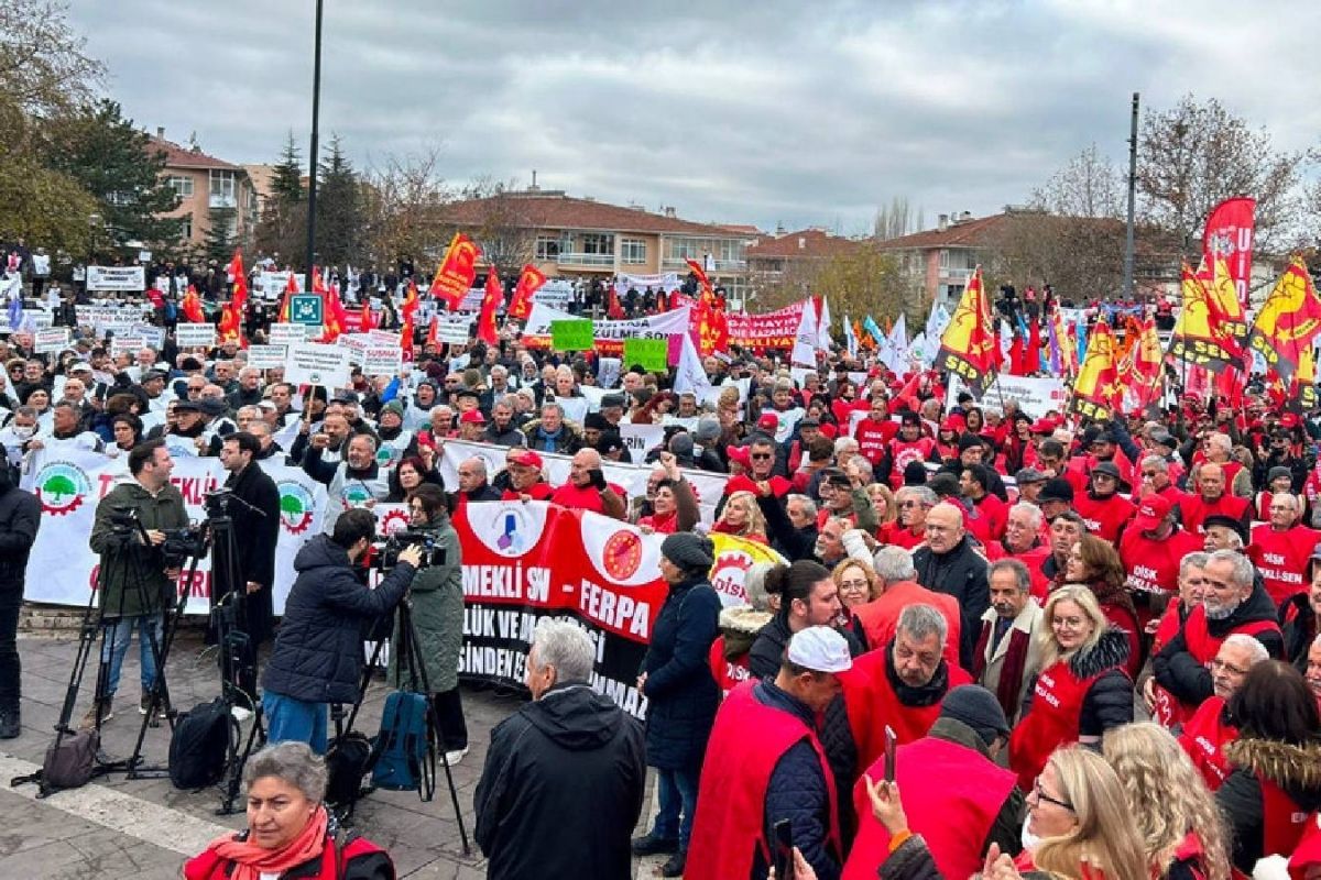 Ankara'da büyük emekli mitingi var: Trafiğe dikkat