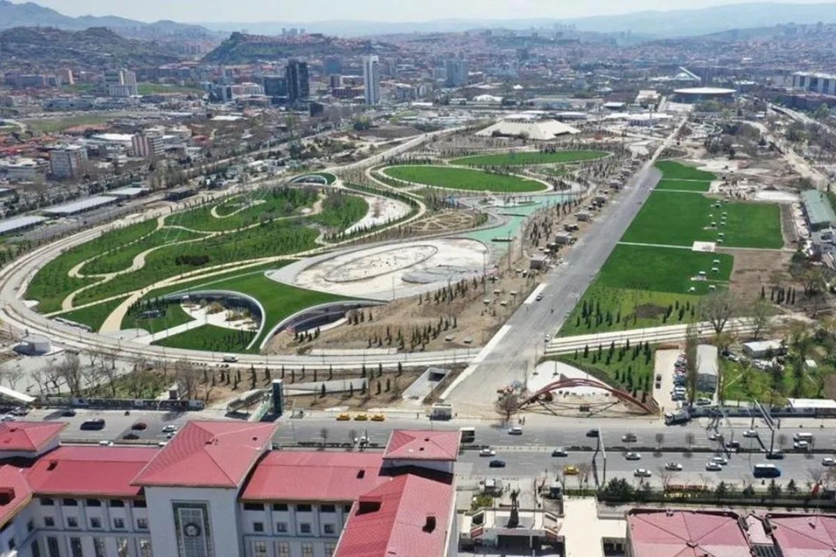 TOKİ'den millet bahçeleri açıklaması