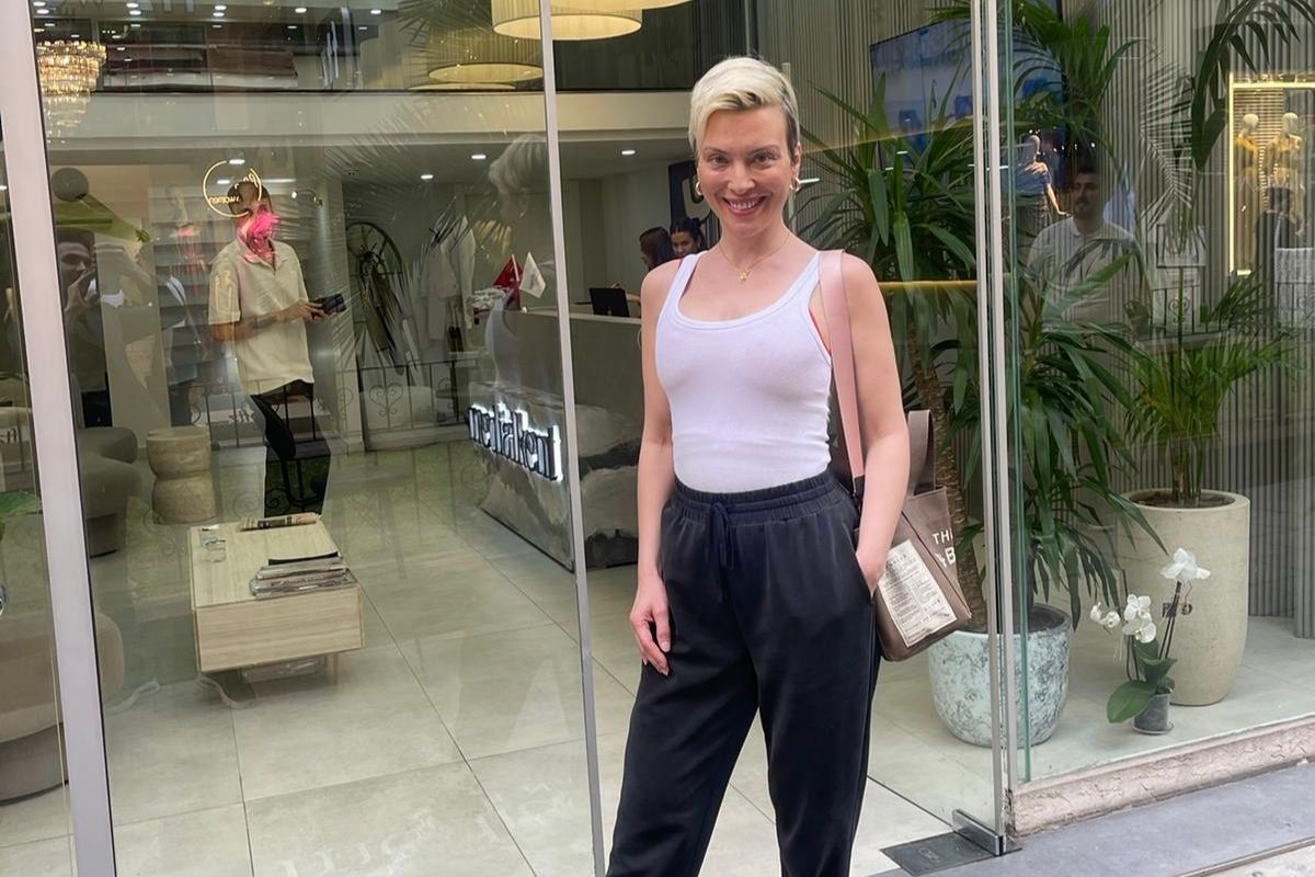 Arzu Yanardağ'dan fit kalmanın sırları: Günde 3-4 litre su, bol bol yürüyüş