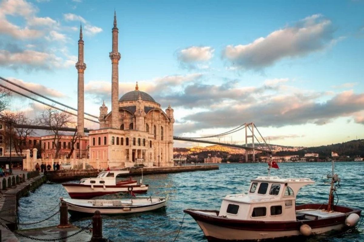 Bakanlık rakamları açıkladı! İstanbul'a yılın ilk 4 ayında ziyaretçi akını