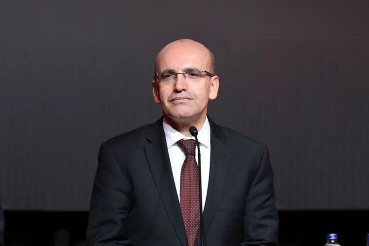 Şimşek: Rezervler yakında swap hariç pozitif olacak