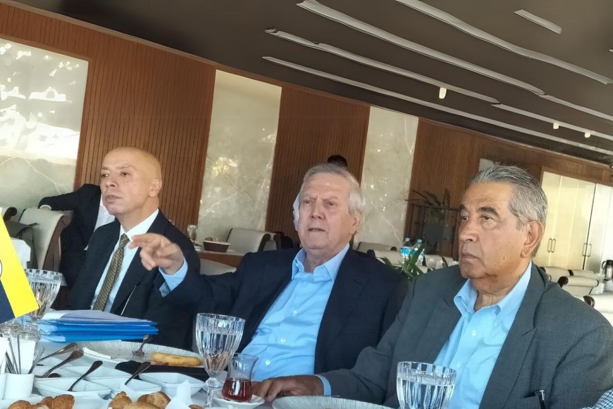 Aziz Yıldırım, Fenerbahçe'nin borçlarını nasıl kapatacağını açıkladı