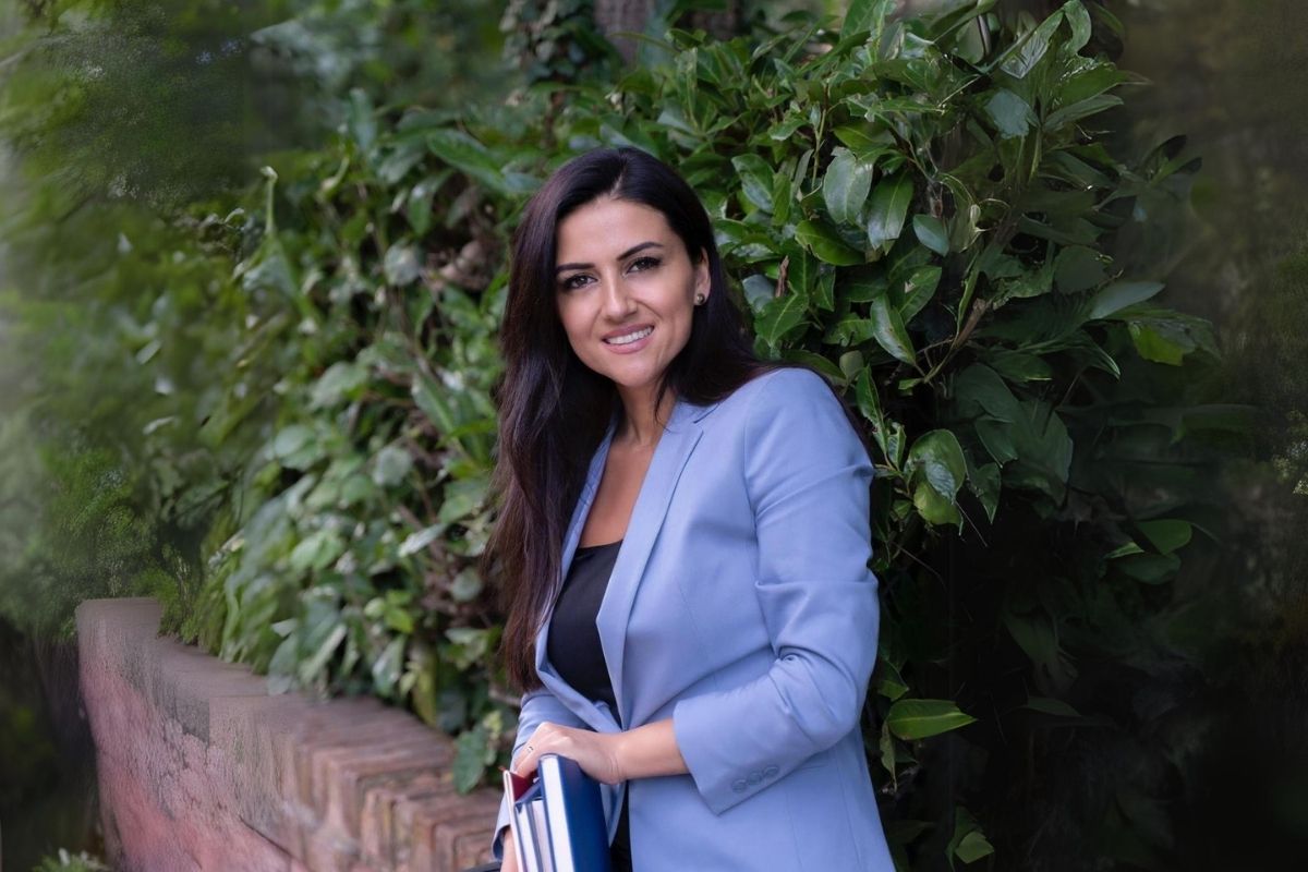 Öğretmen Dilek Livaneli'nin İngiltere gururu