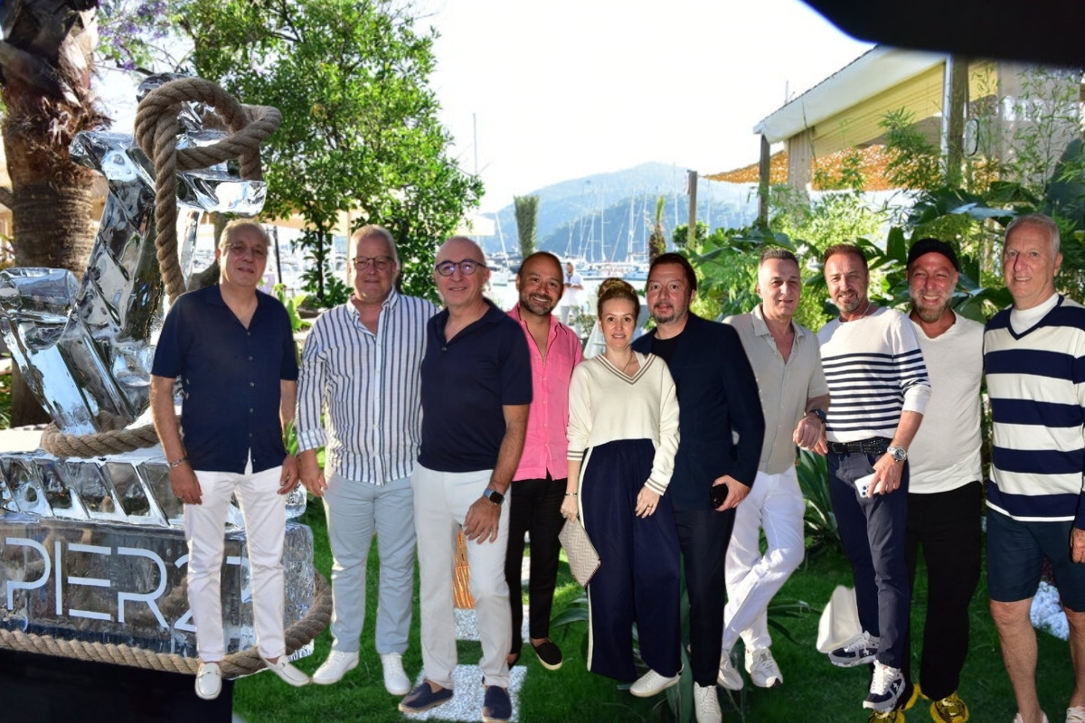 Metin Şen ve iki iş insanı arkadaşı Göcek'te restoran açtı