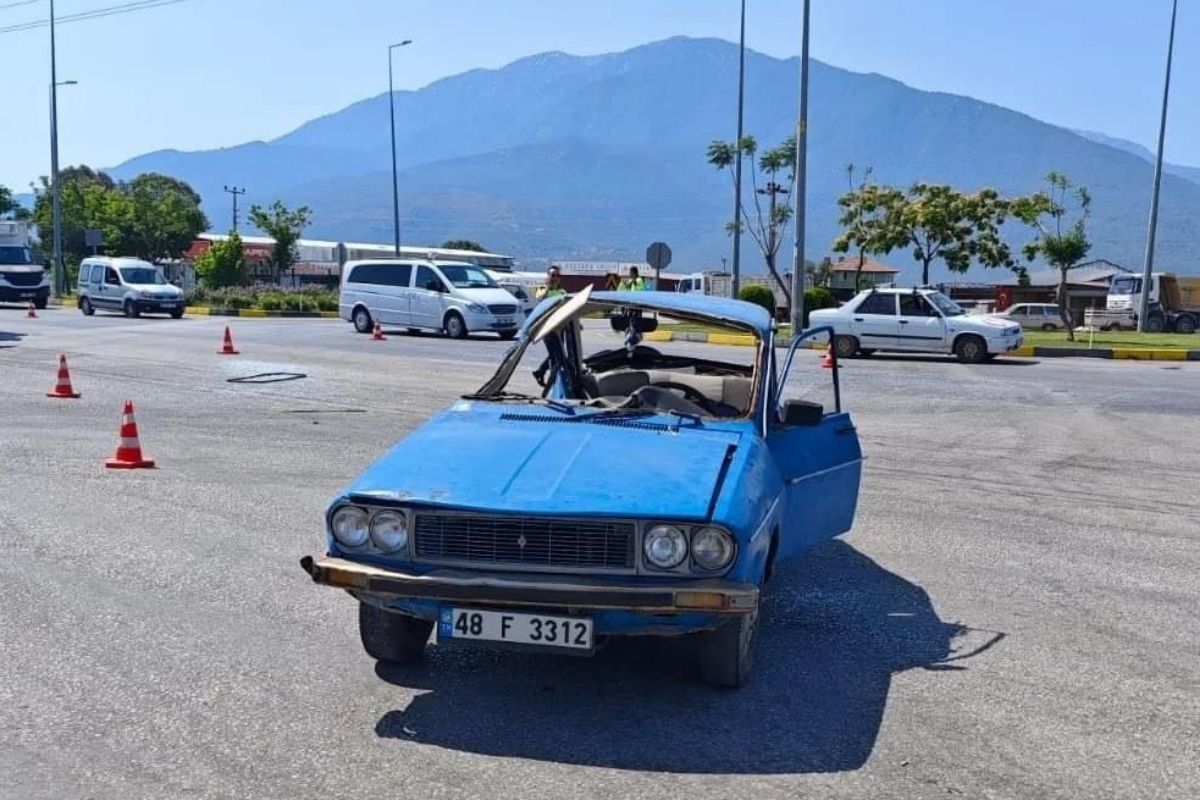 Fethiye'de 95 yaşındaki sürücü trafik kazasında öldü