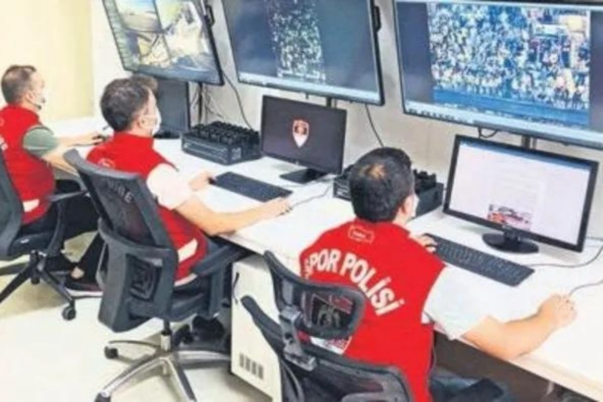 Polisin VAR odasından suça geçit vermedi