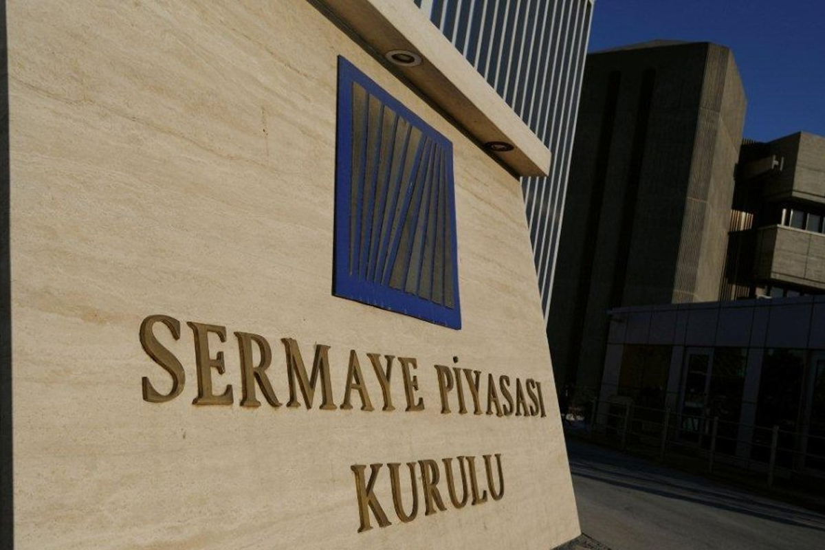 SPK'dan 4 kişiye 4,5 milyon TL idari para cezası