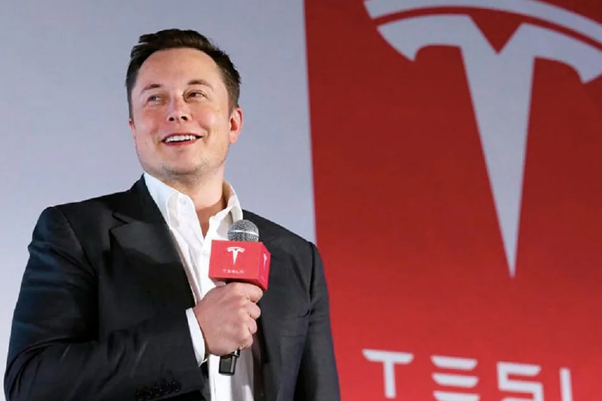 Tesla hissedarları Elon Musk'ın maaş paketini onayladı