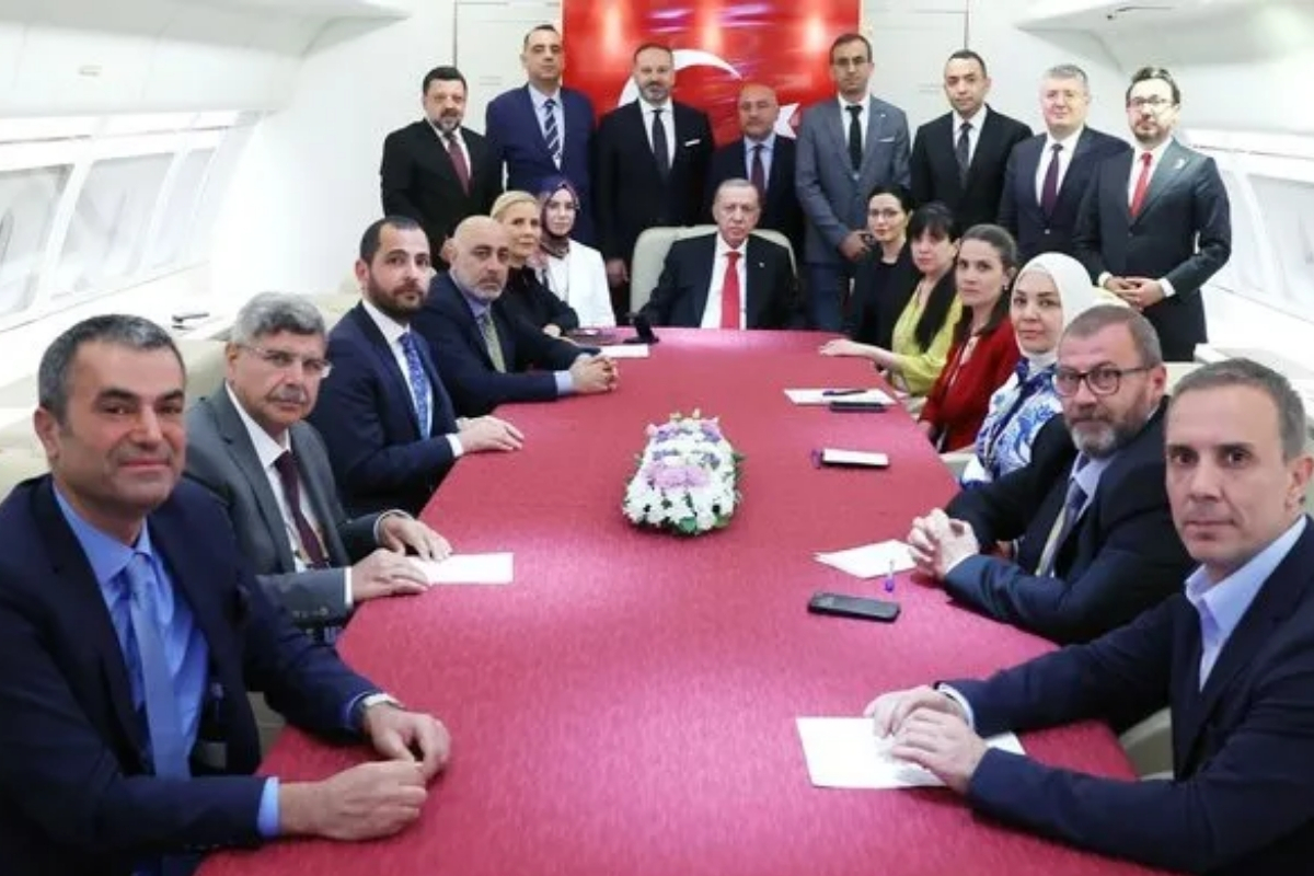 Erdoğan: CHP'nin başındaki zat iade-i ziyareti hazmedemedi