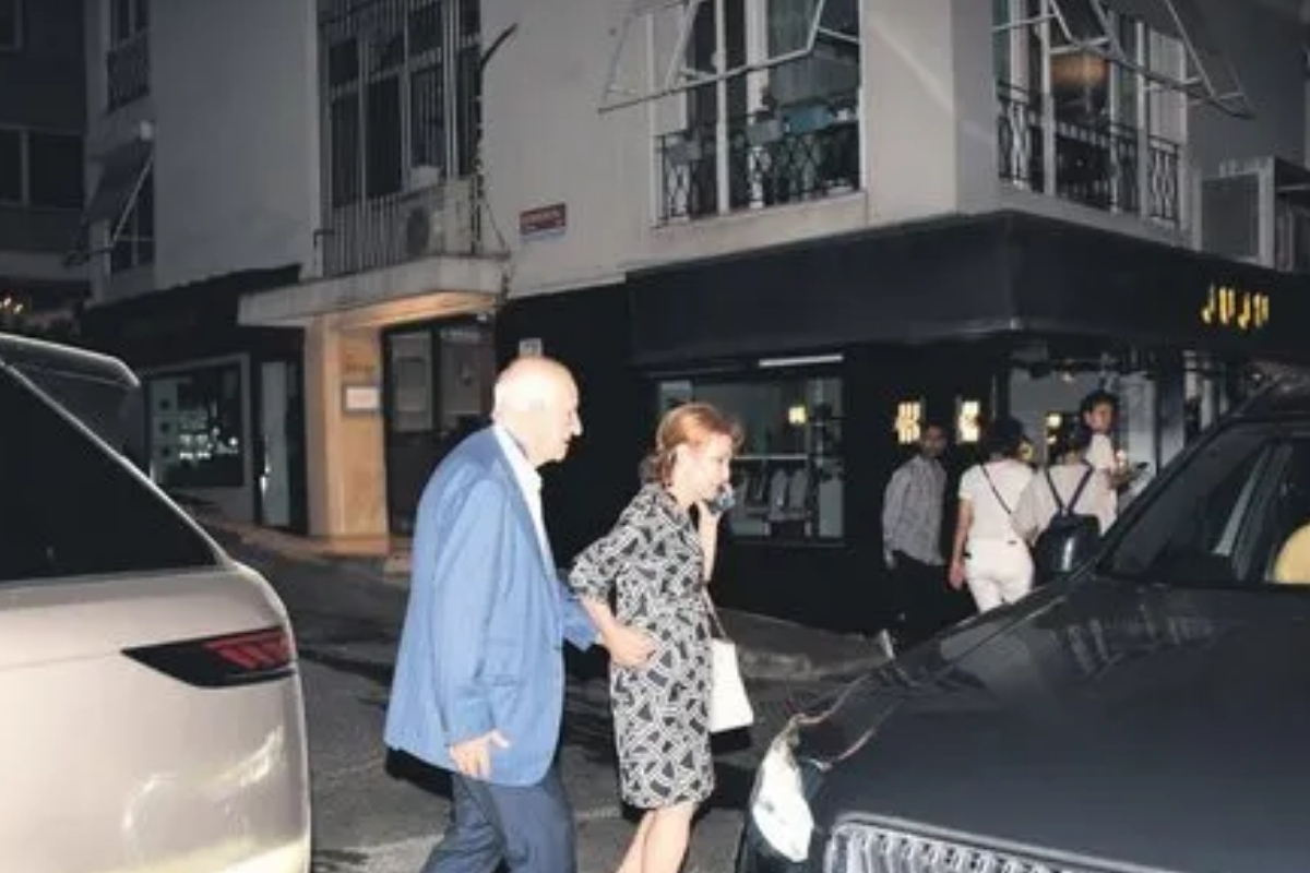 İnan Kıraç'a Bebek'te kadın arkadaşı eşlik etti