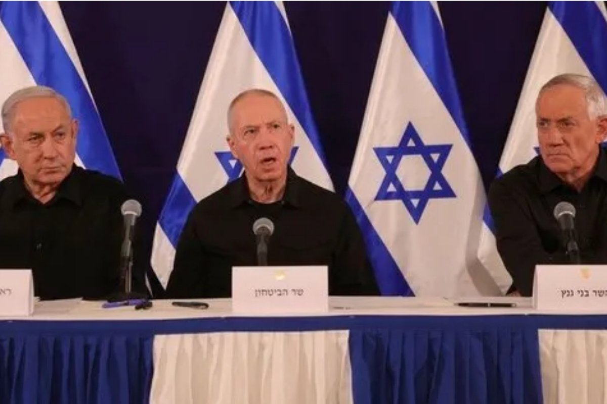 İsrail'de kriz: Netanyahu savaş kabinesini feshetti