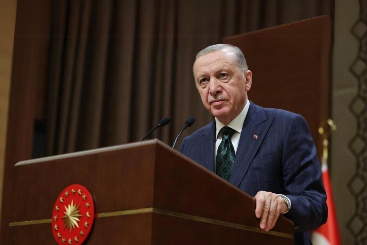 Erdoğan: Fitne kazanı kaynatanların oyunlarına gelmeyeceğiz