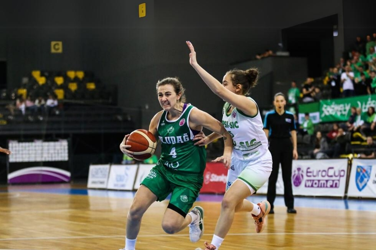 Milli basketbolcu Gizem Uca kaybettiği annesinin mirasını arkadaşlarına kaptırdı