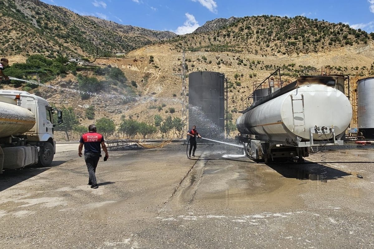 Batman'da petrol sahasında yangın paniği