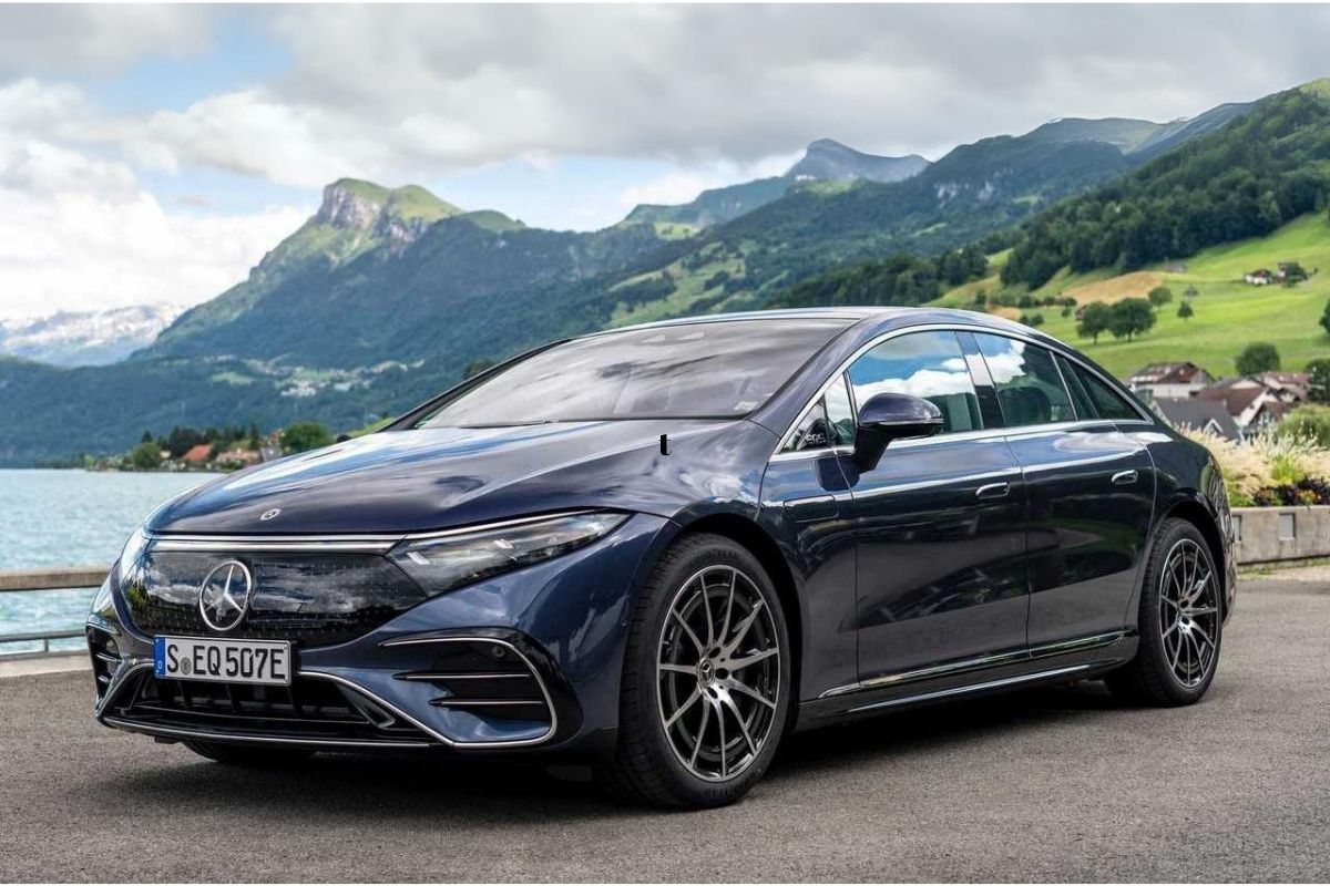 Mercedes tasarımda geleneksele dönüyor