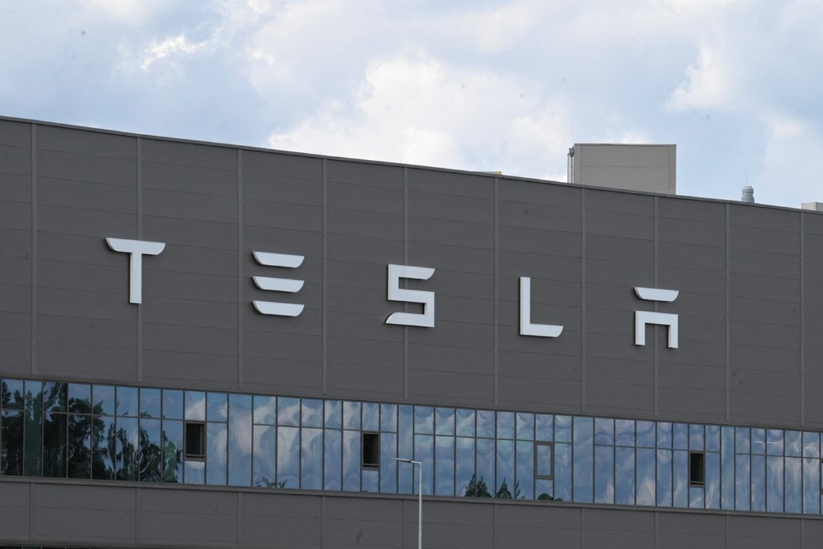Tesla küçülüyor: Çalışan sayısı yüzde 14 geriledi