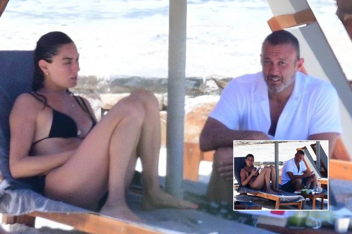 Uzatmalı aşıklar Bodrum'da tatilde