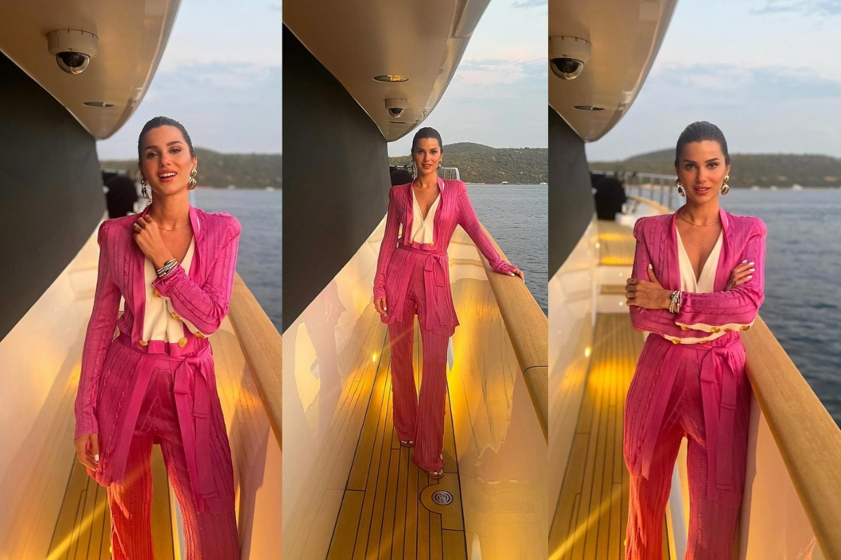 Nazlı Sabancı'dan pembe 'yat' şıklığı