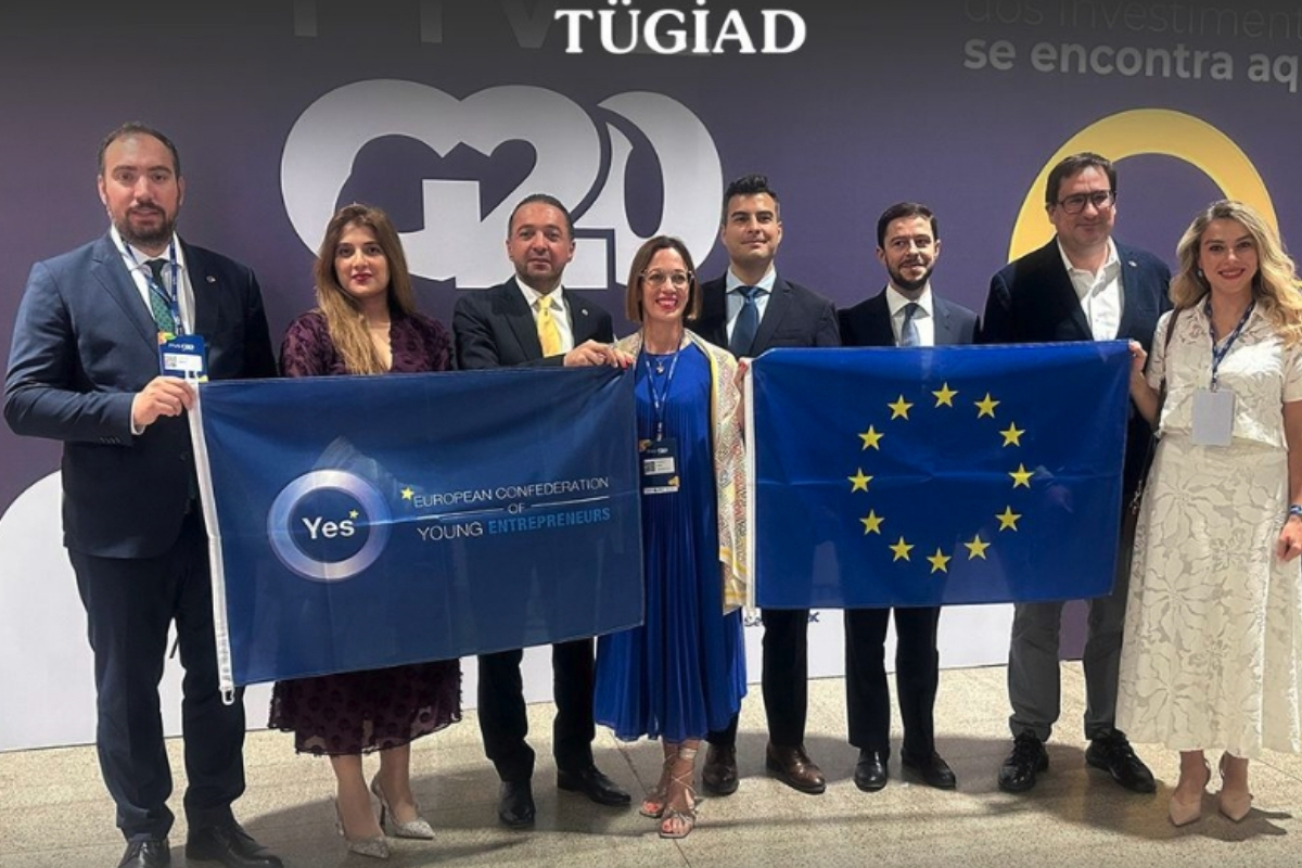Genç iş insanları G20 Liderler Zirvesi öncesi bir araya geldi