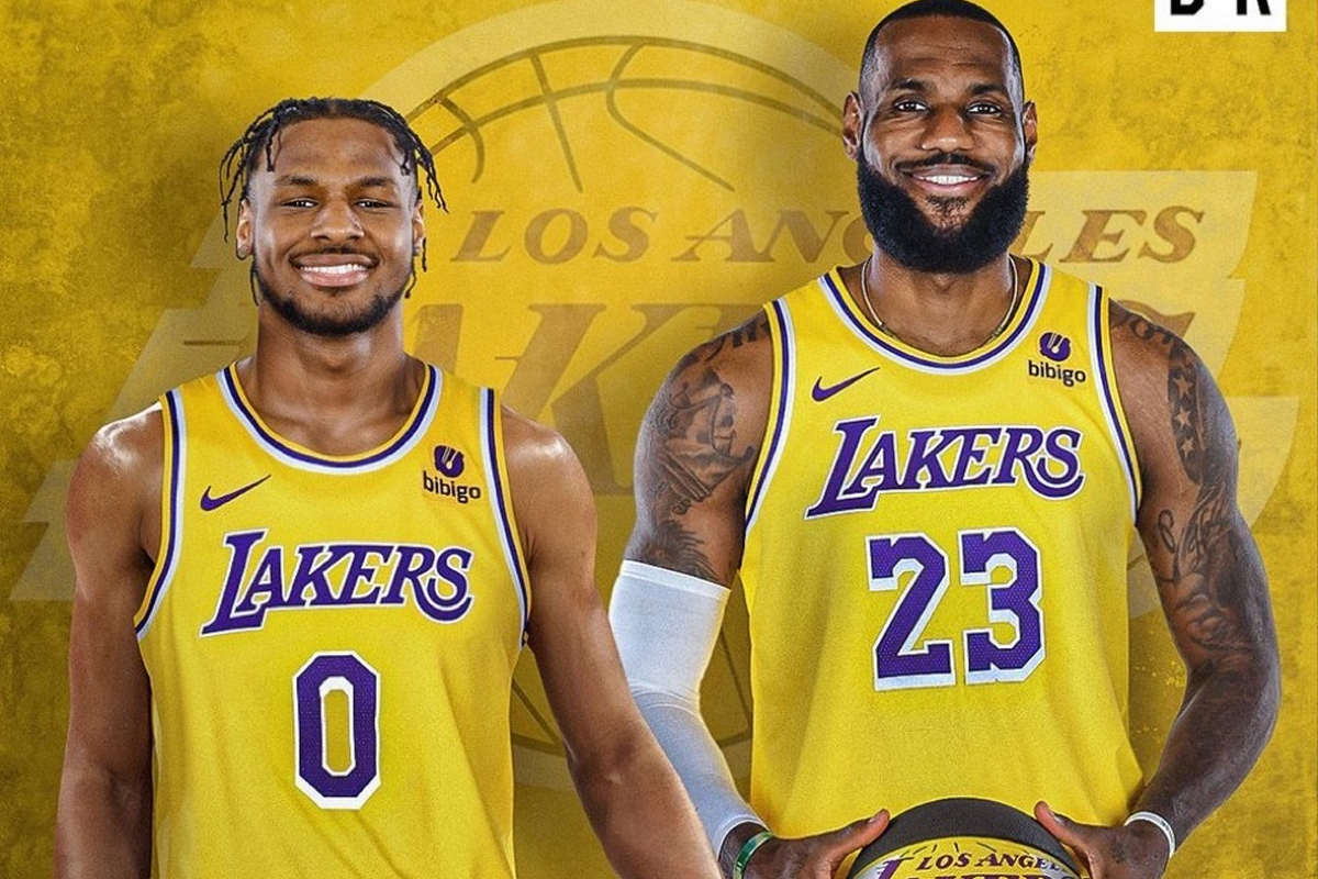 LeBron James oğlu Bronny James'le aynı yakımda oynayacak