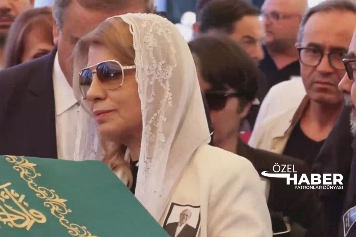 Tansu Çiller tarafından düzenlenen mevlitte eski isimler buluştu