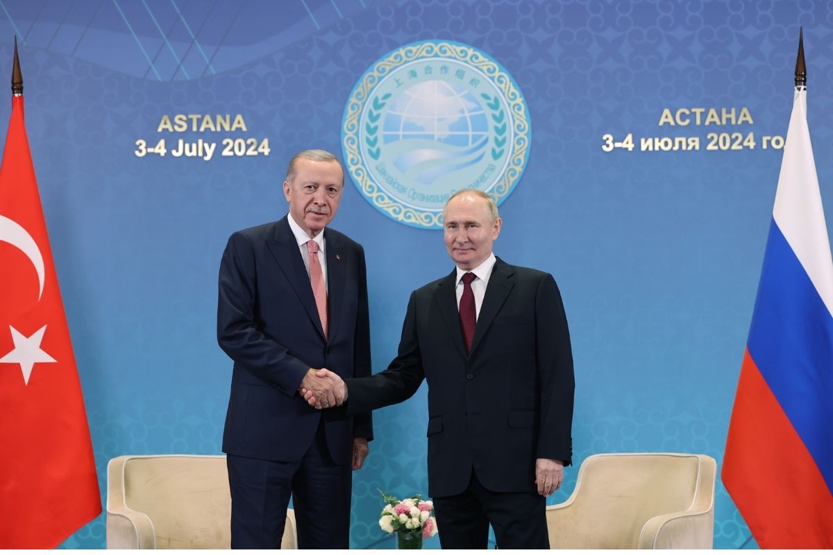 Astana'da kritik zirve: Cumhurbaşkanı Erdoğan Putin ile görüştü