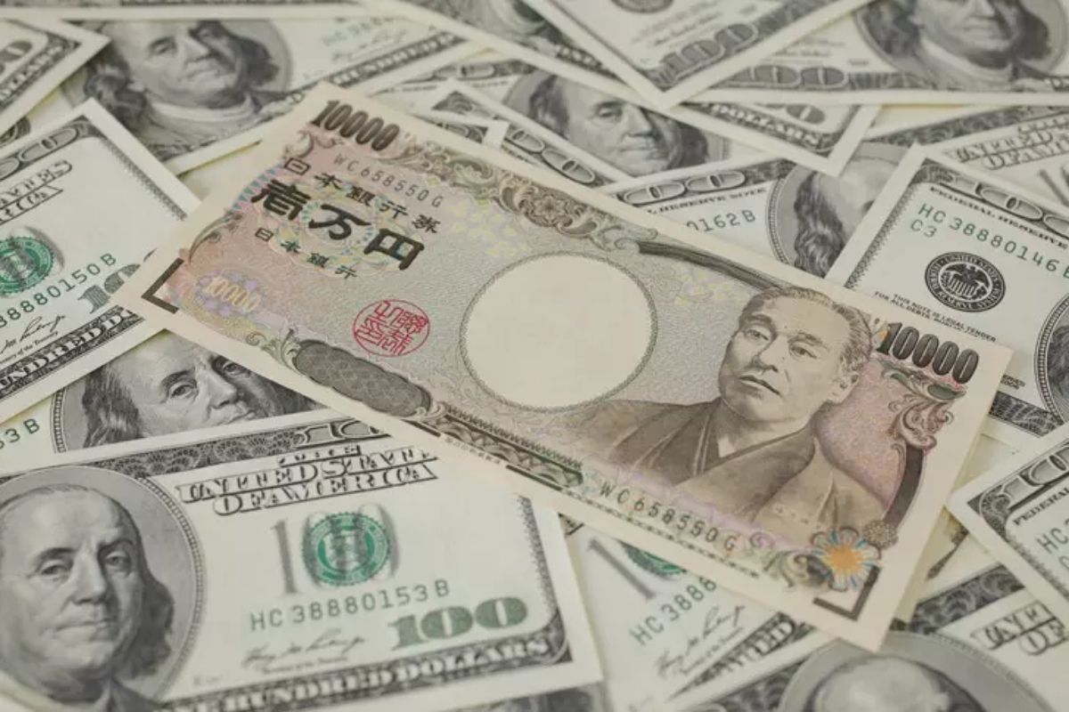 Japonya'da 20 yıl sonra ilk kez yeni banknot tedavülde