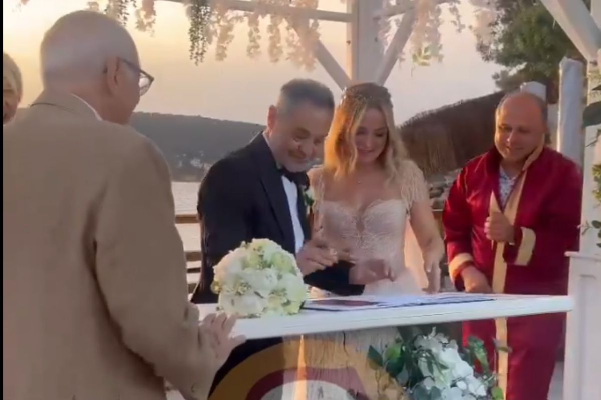 Oyuncu Kerem Kupacı, avukat Ece Ceylanlı ile evlendi