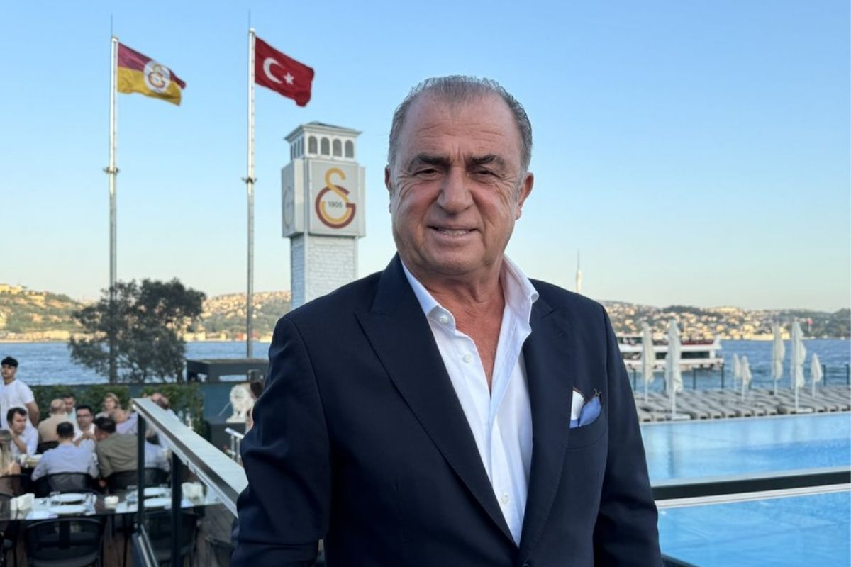 Fatih Terim'den 50. yıl paylaşımı: Ömrüm ne kadarına yeterse, o kadar daha Galatasaraylıyım