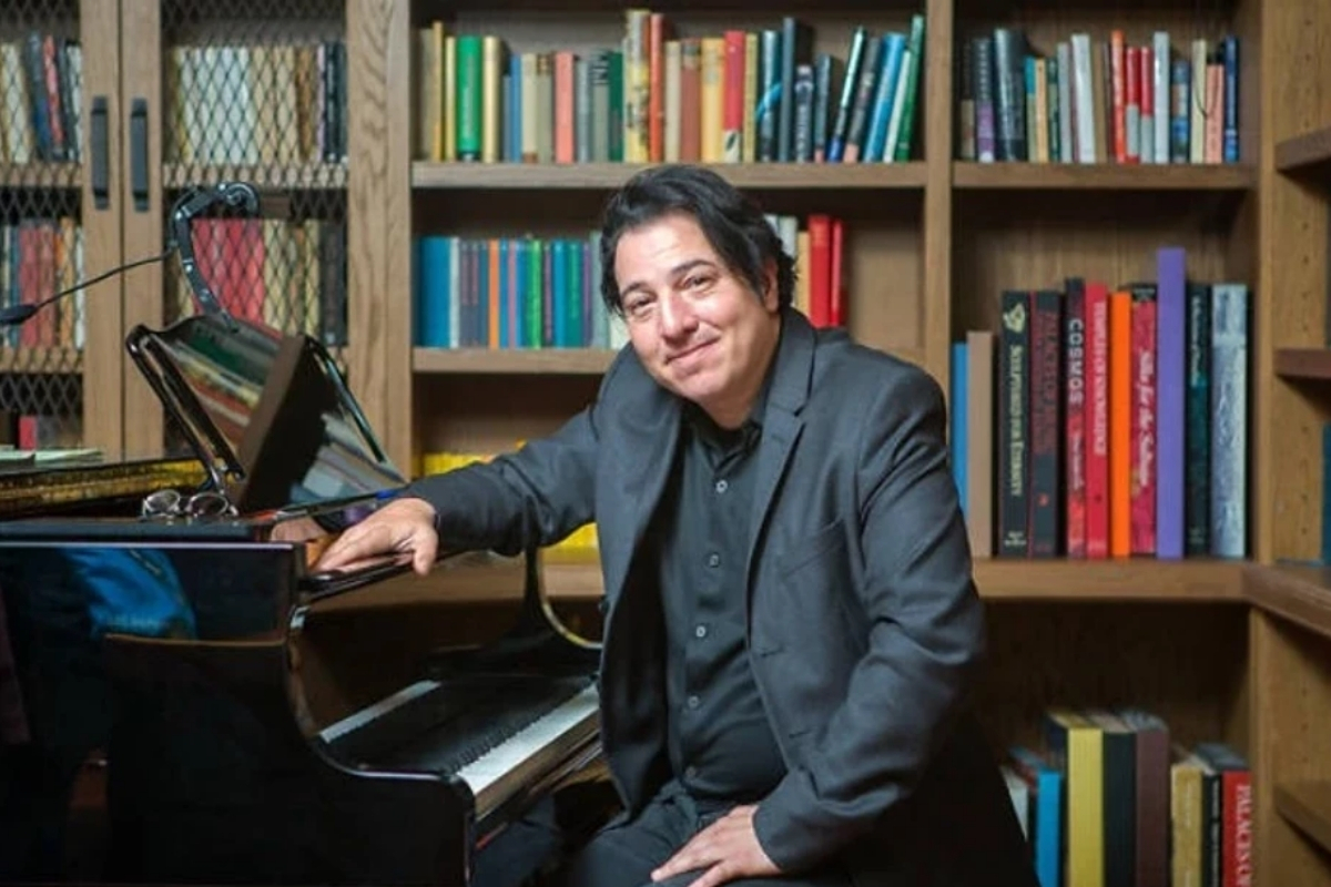 Fazıl Say, 2 dairesindeki yıktığı duvarları örmedi