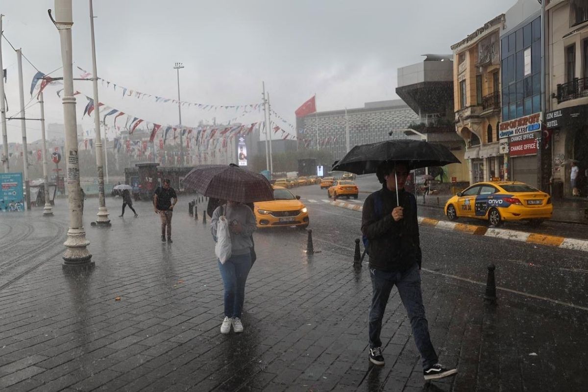 İstanbul'da kuvvetli sağanak uyarısı