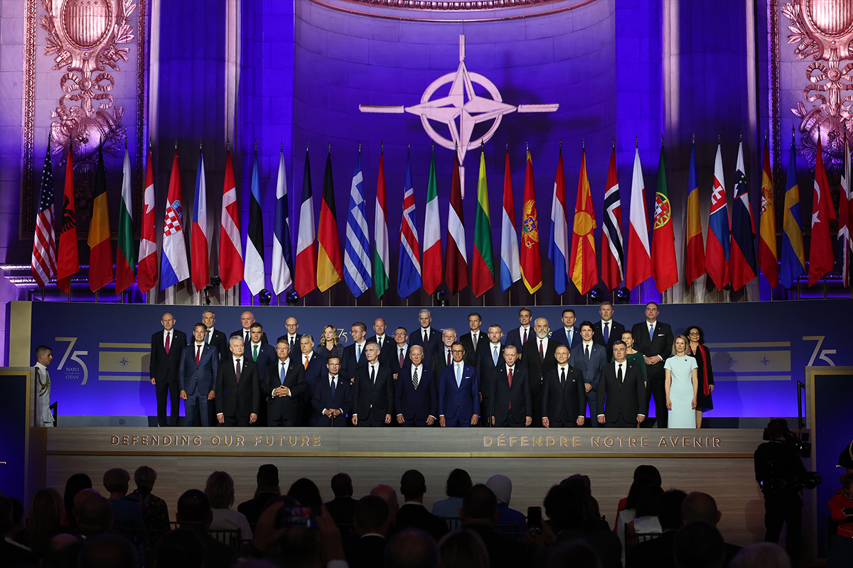 NATO zirvesinden Rusya'ya karşı Ukrayna'ya daha fazla destek sözü çıktı